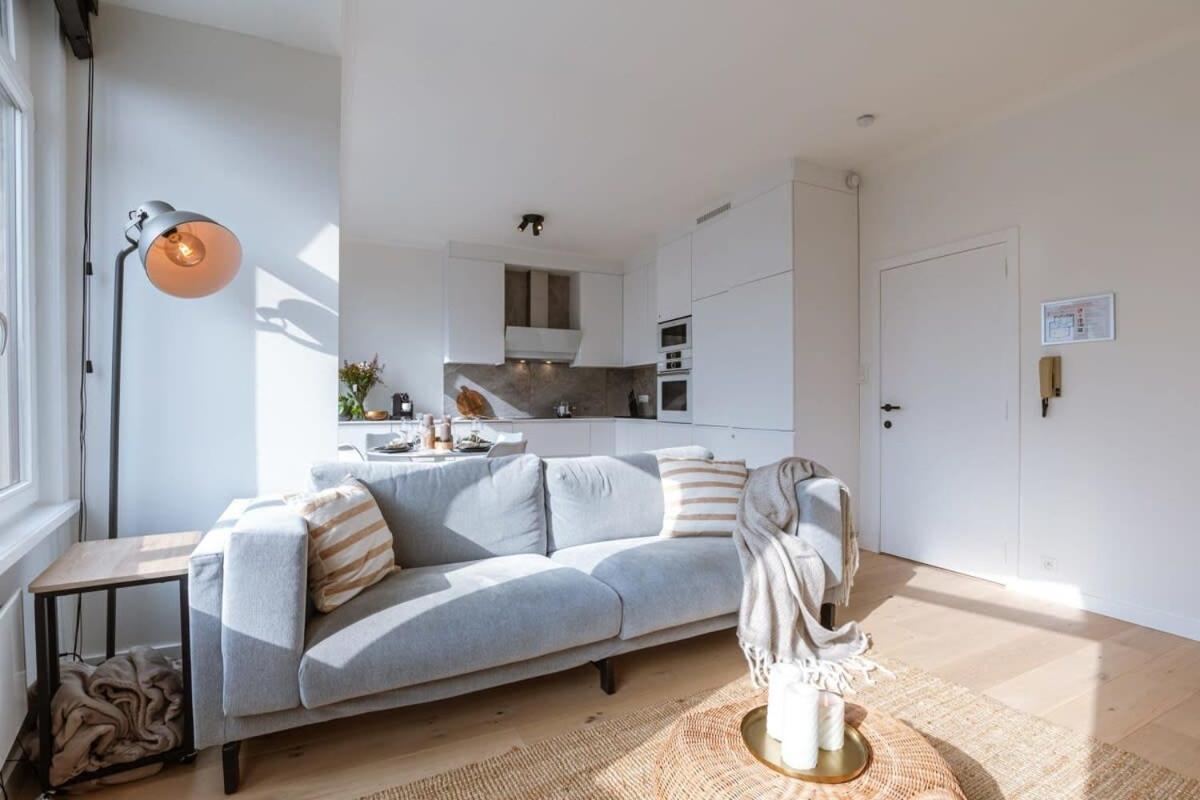 Huswell - Brand New Apartment Near The Beach Blankenberge Esterno foto